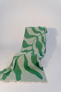toalha verde inteira